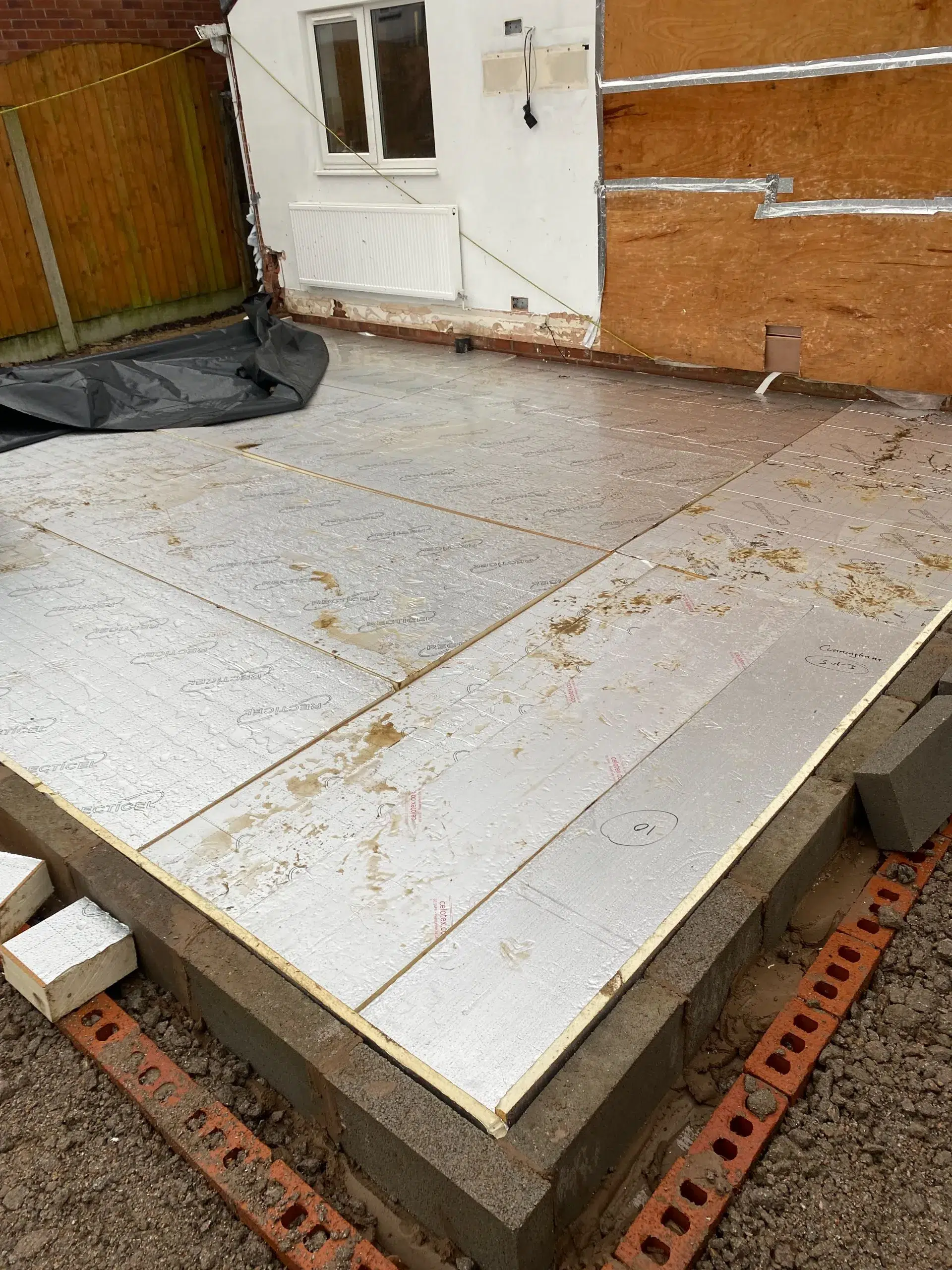 CSG Plastics & Build | Contemporary Rear extension