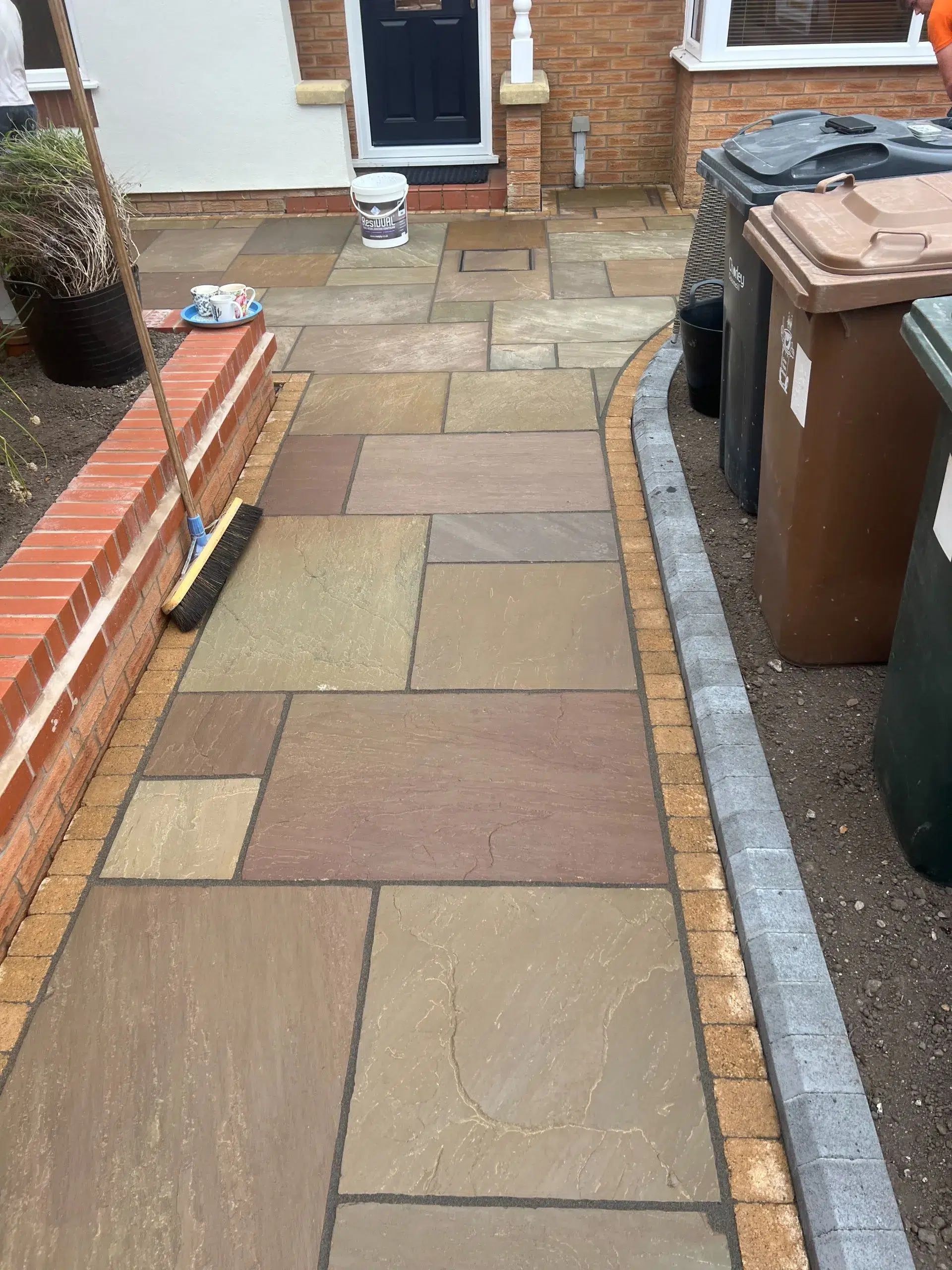 CSG Plastics & Build | Front Garden & Driveway Redesign
