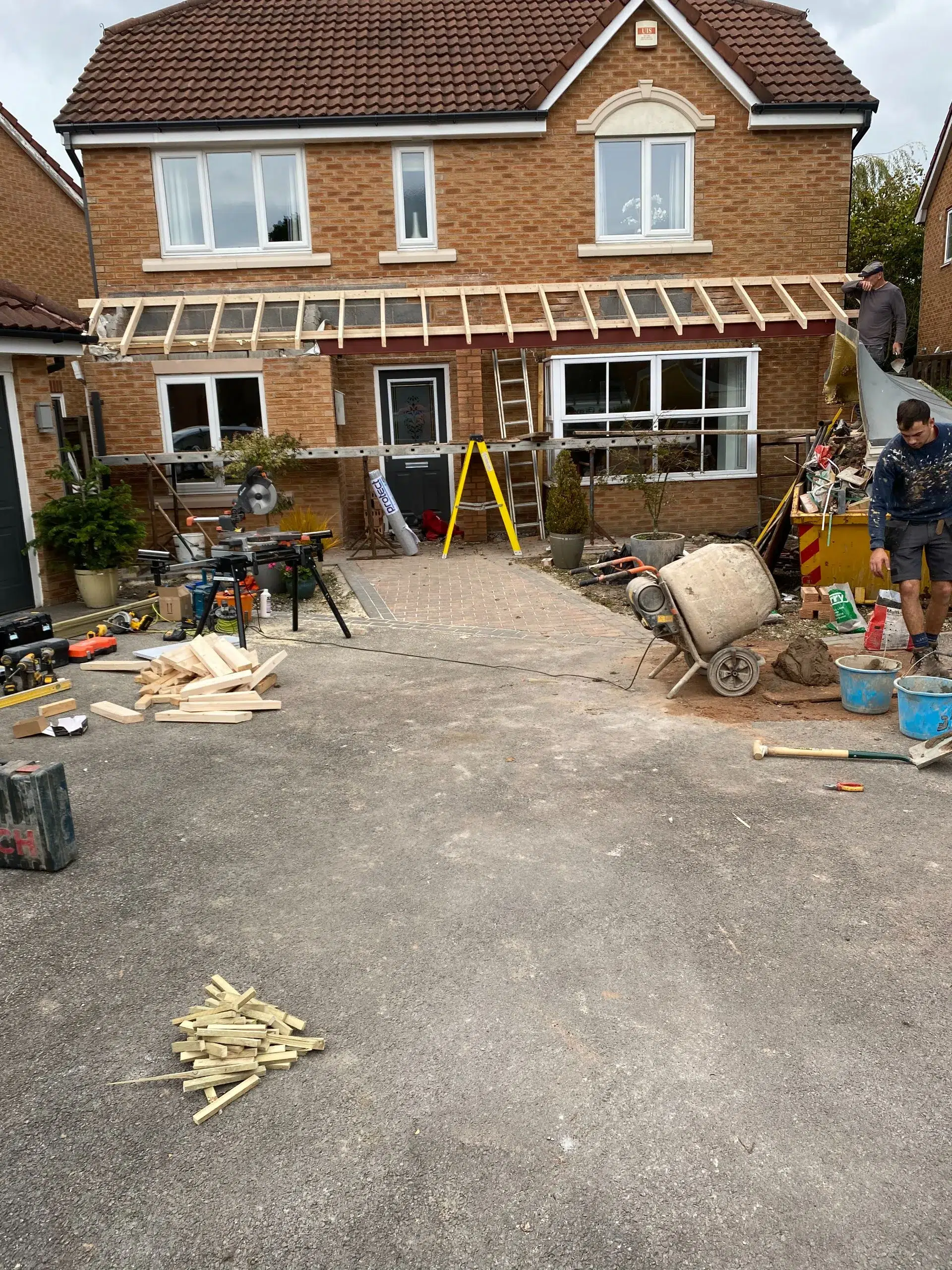 CSG Plastics & Build | Front porch extension