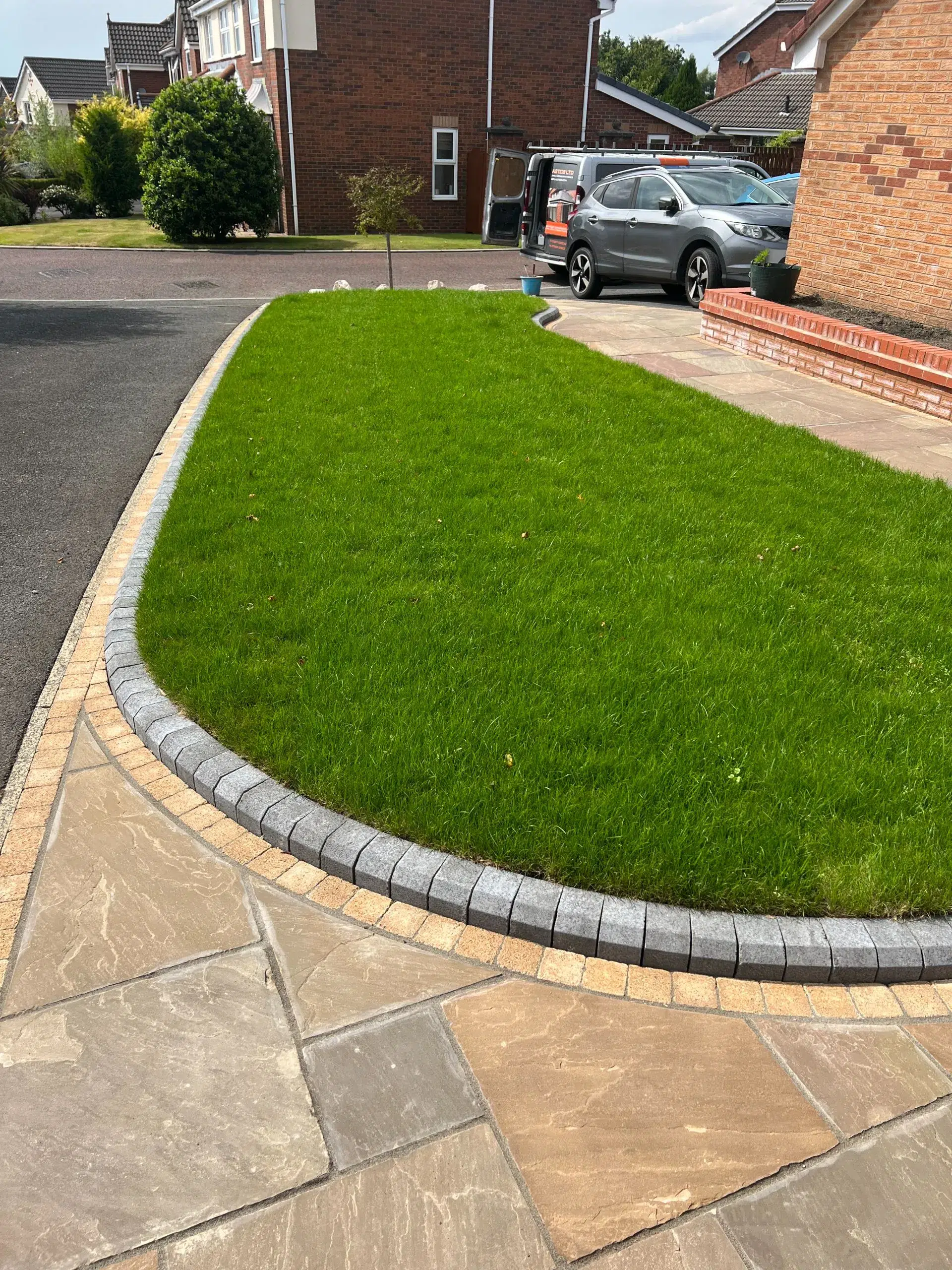 CSG Plastics & Build | Front Garden & Driveway Redesign