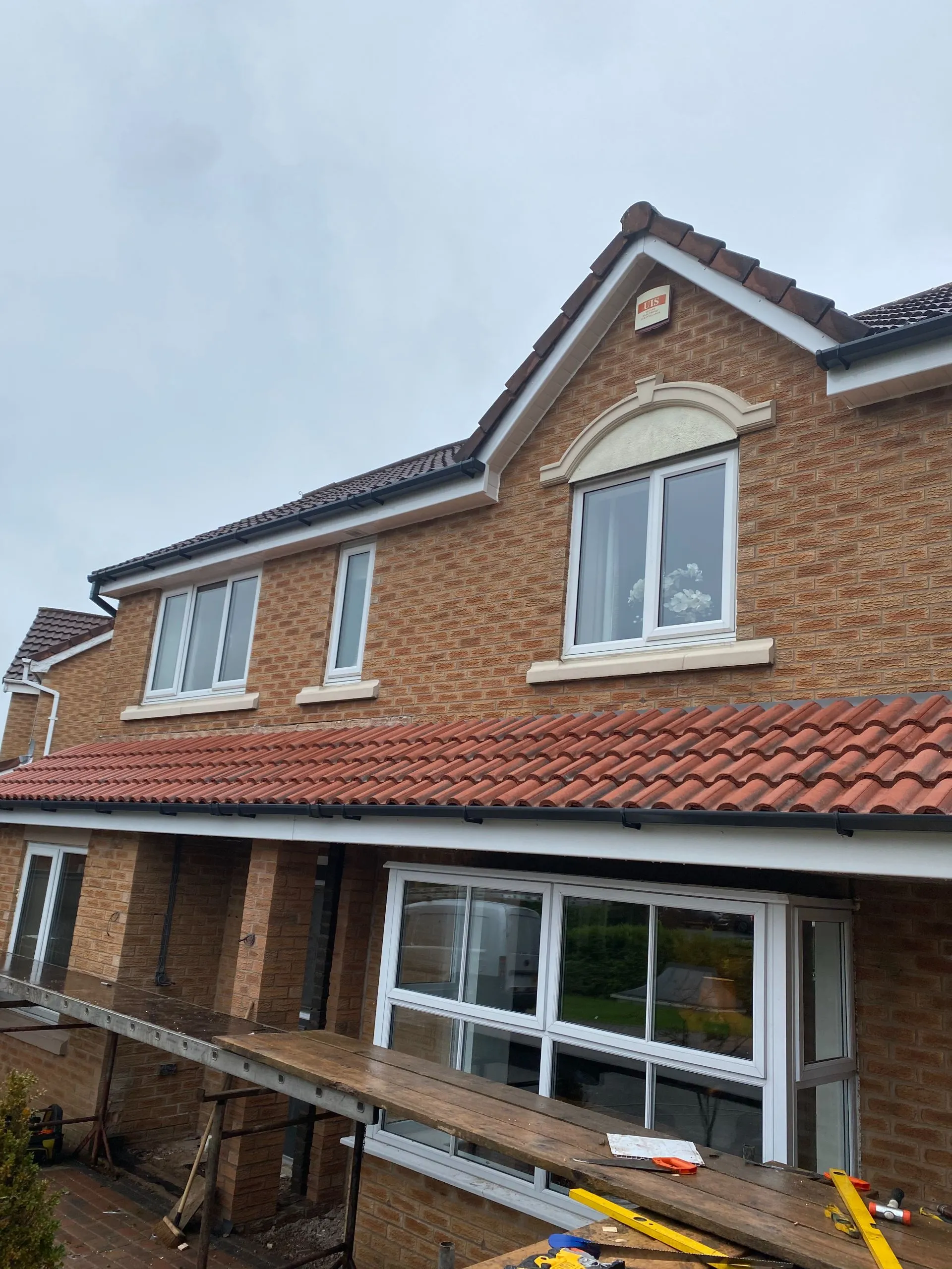 CSG Plastics & Build | Front porch extension