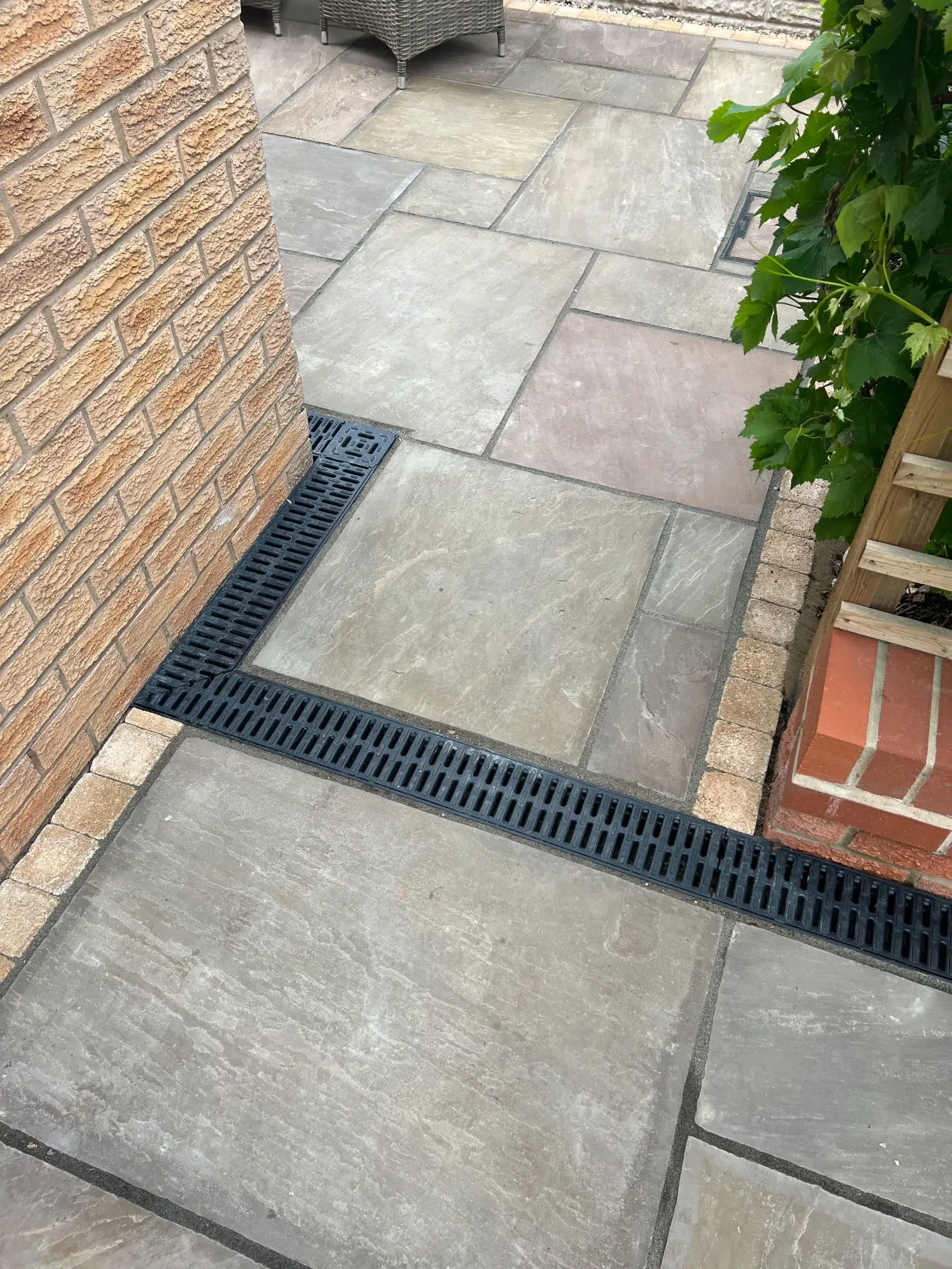 CSG Plastics & Build | Front Garden & Driveway Redesign