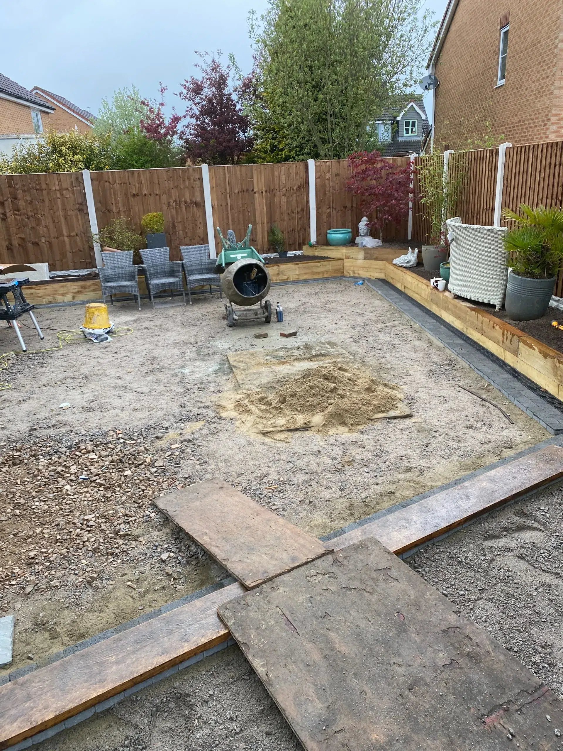 CSG Plastics & Build | Front porch extension