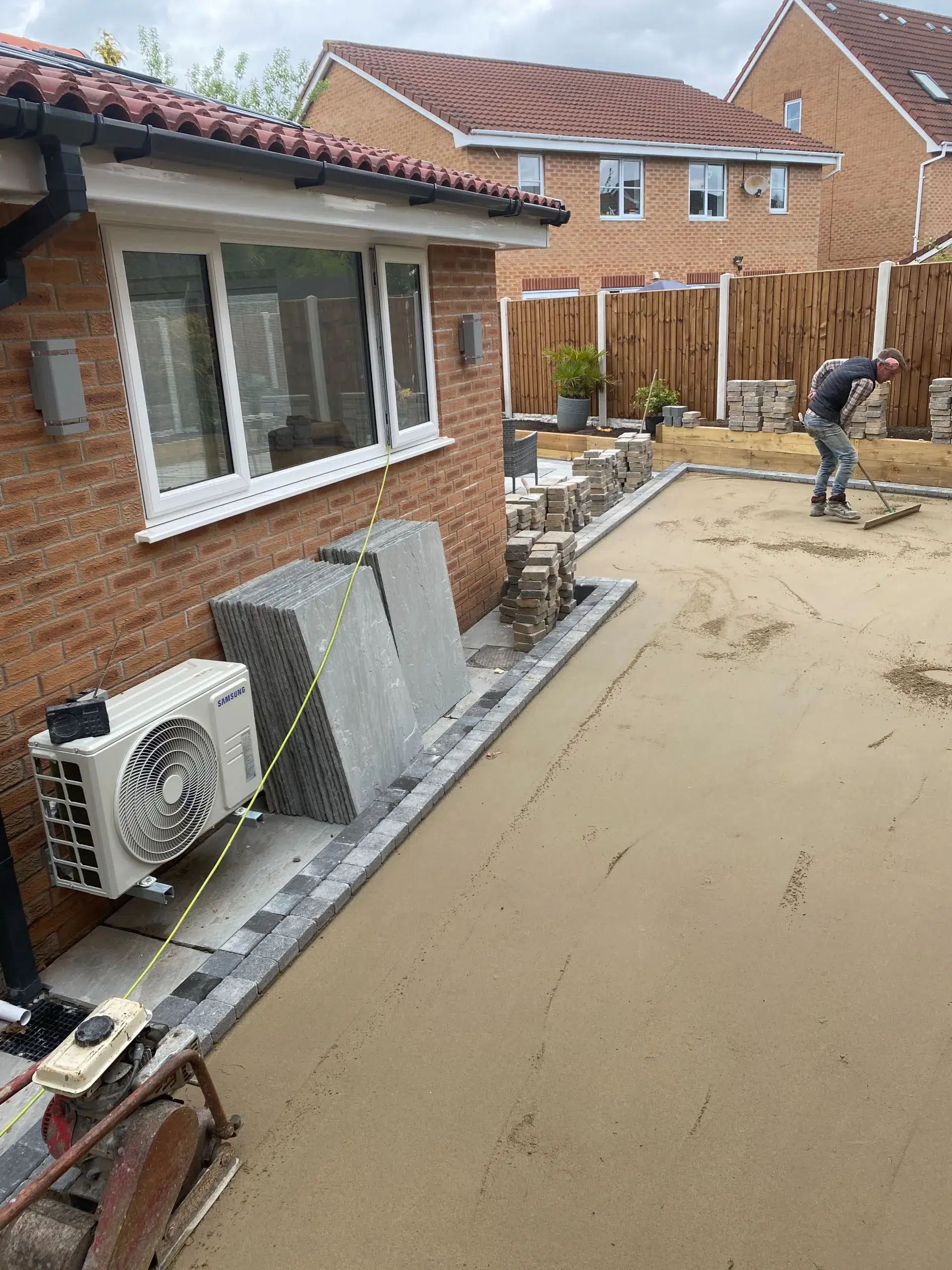 CSG Plastics & Build | Front porch extension